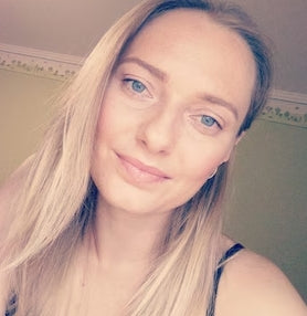 Customer review by Flavia Balla